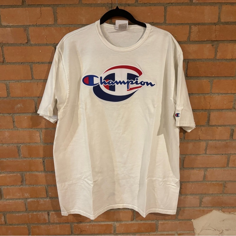 Raised logo Champion t-shirt